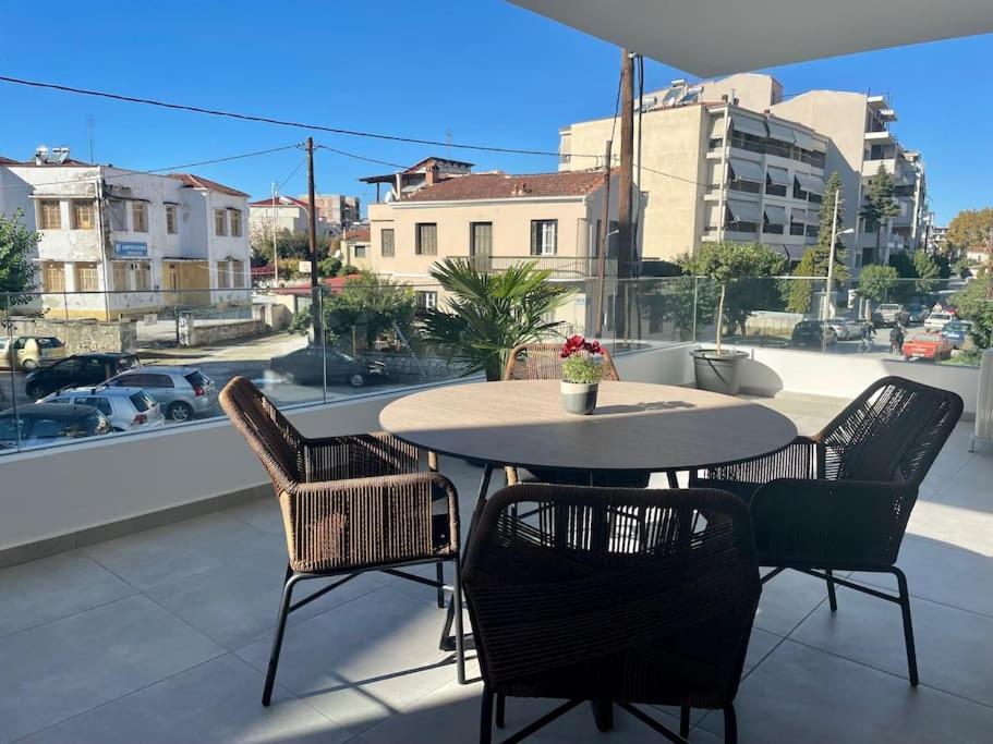 Home Suite Home Trikala المظهر الخارجي الصورة